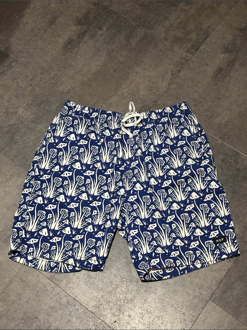 HUF Men's Navy and White Mushroom Shorts